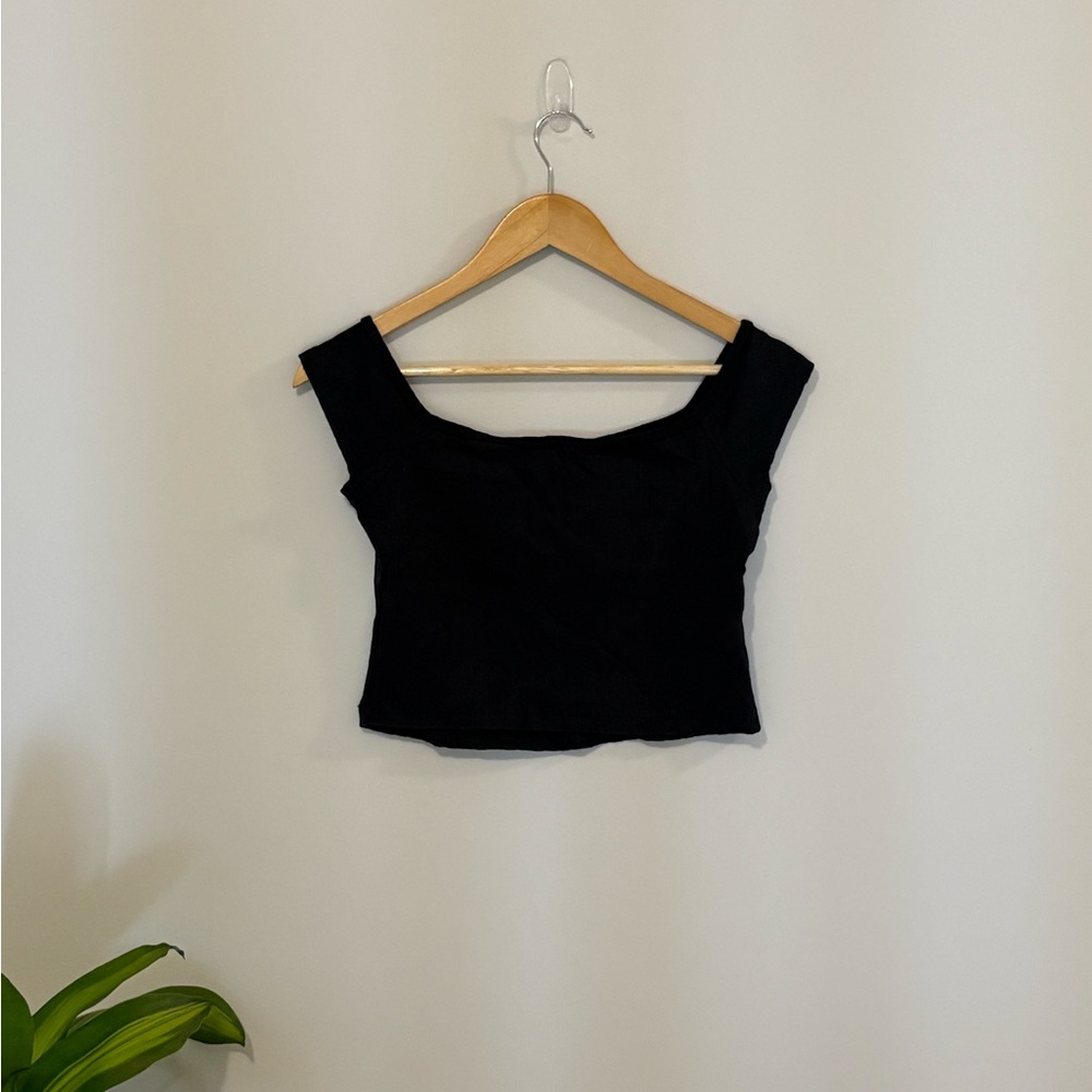 Off-the-shoulder Black Top - Picture 3 of 3